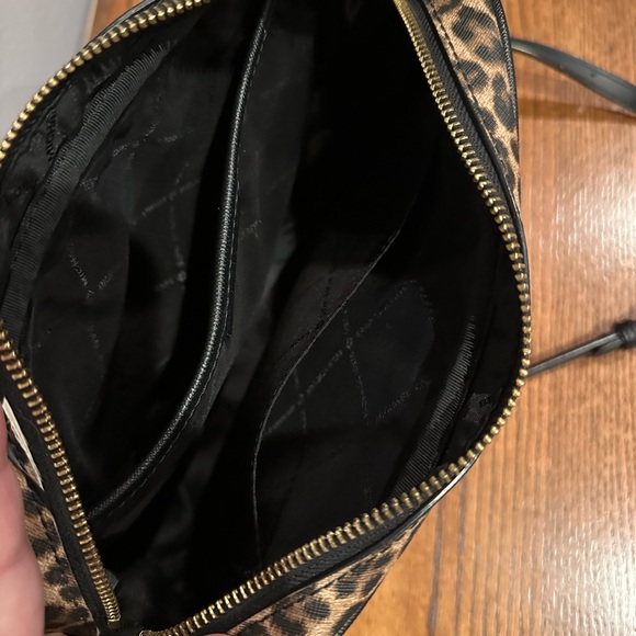 Michael Kors Brown and Black Crossbody Bag with Leopard Print - Picture 11 of 14